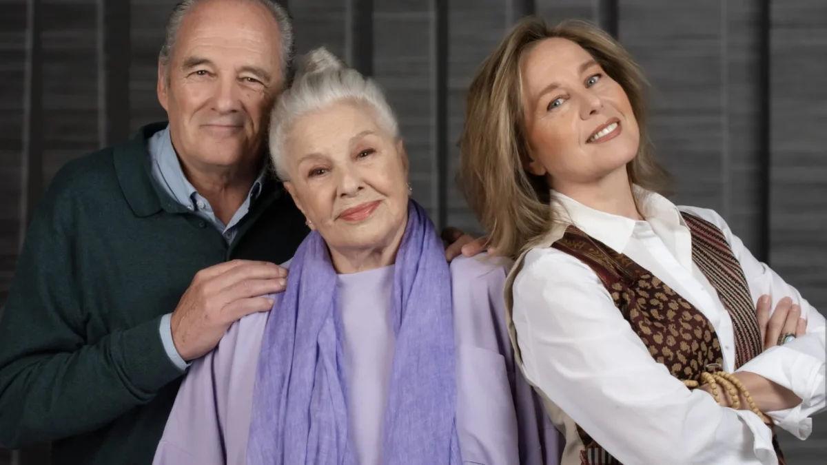 Actores de la obra: Lola Herrera, Natalia Dicenta, Carlos Olalla