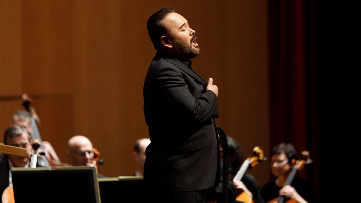 Tenor Javier Camarena
